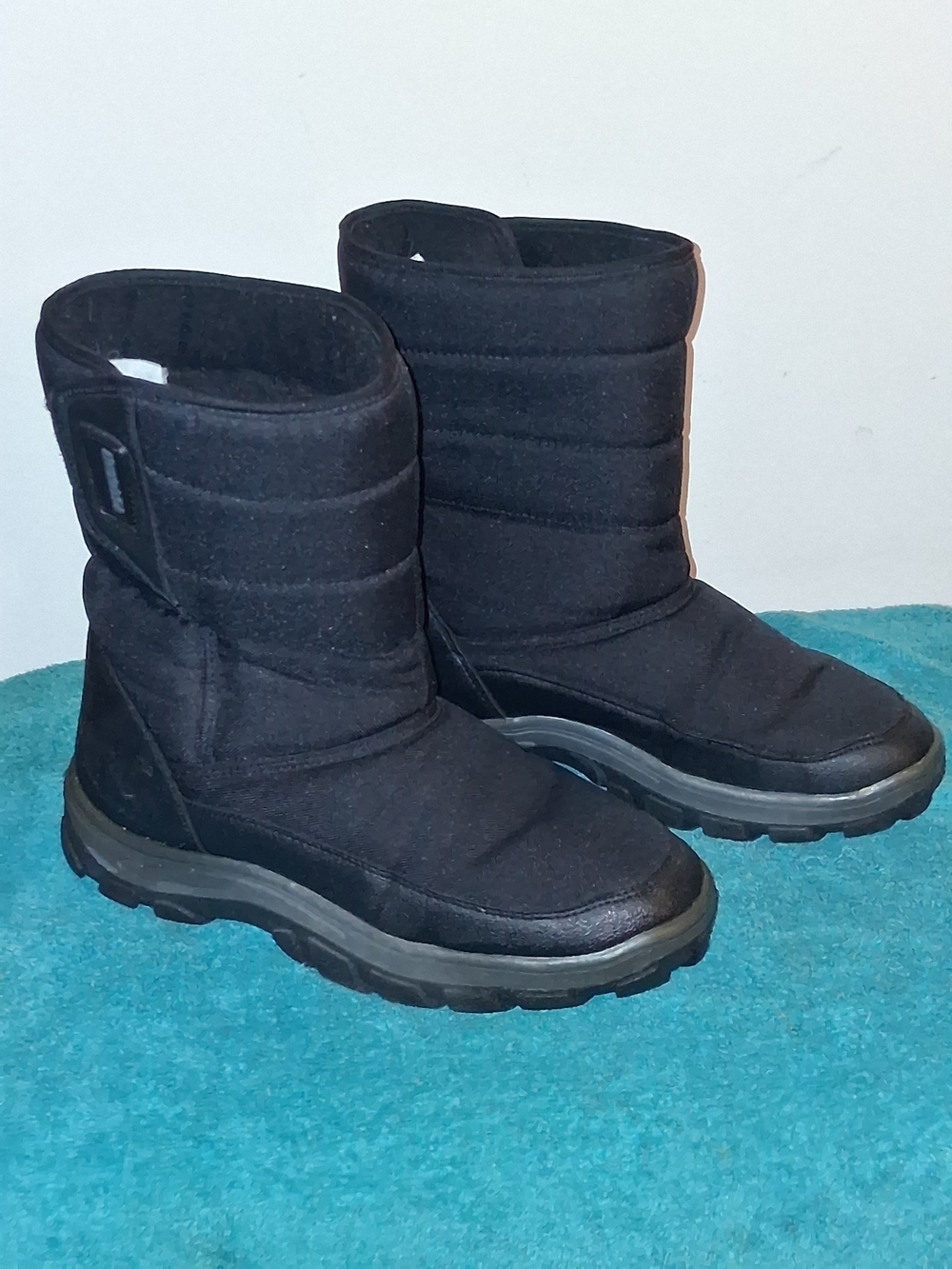 Mountain Tek Women's Black Insulated Winter Boots - Padded All-Weather Comfort